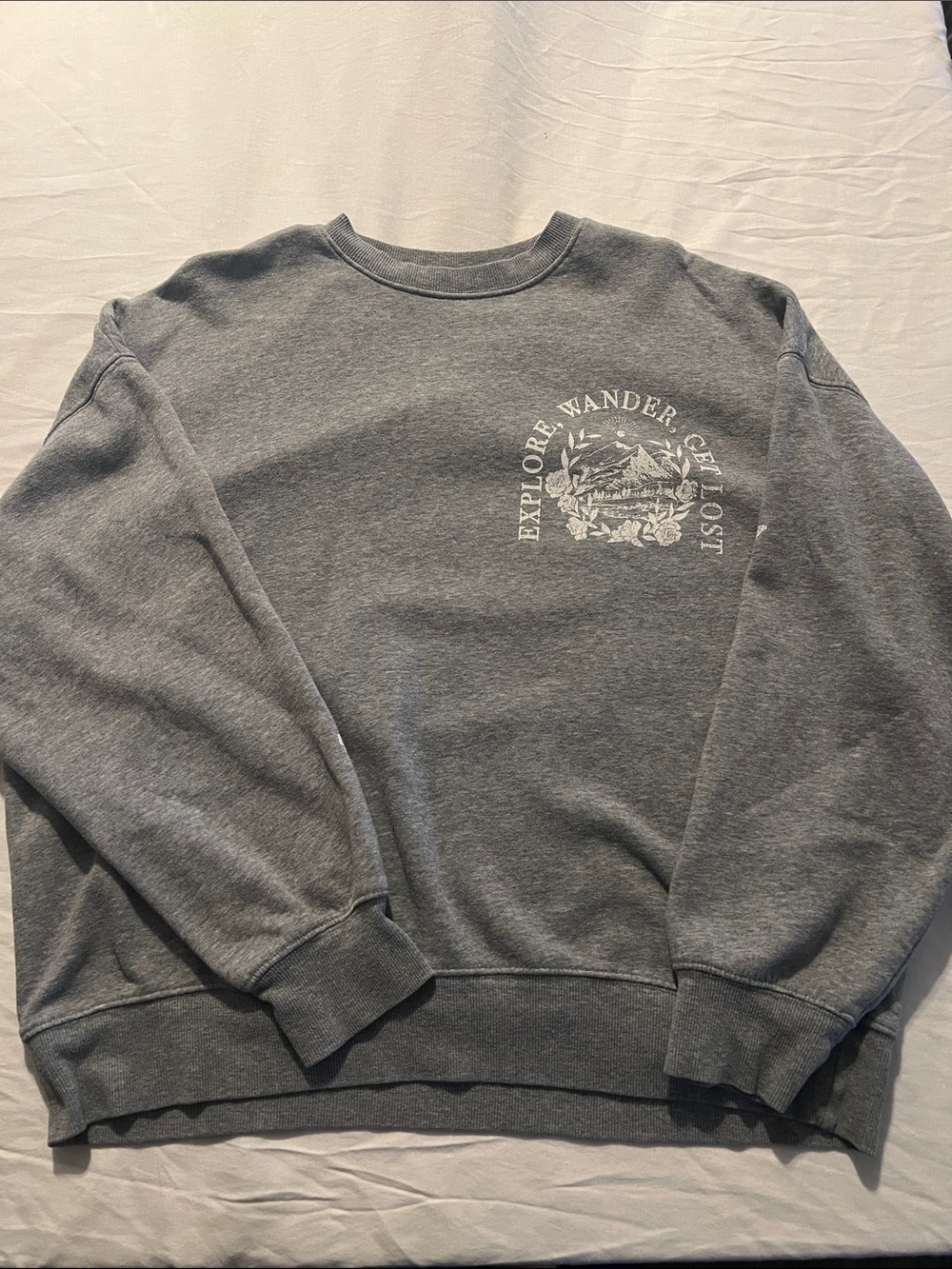 Arizona Jean Company Gray Crewneck with White Mountain Graphic